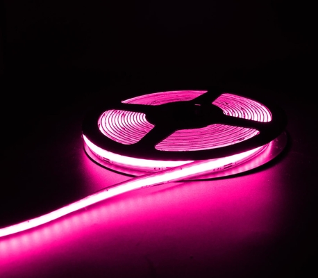 Série padrão flexível da luz de tira da ESPIGA do diodo emissor de luz de DC24V RGB 630 microplaquetas