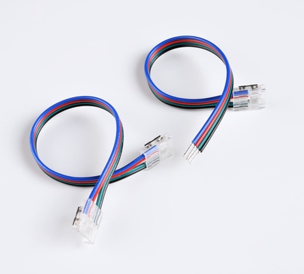 Os acessórios da luz de tira do diodo emissor de luz do RGB conduziram o Pin do conector 4 da tira