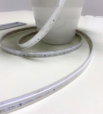 Luz de tira flexível IP65 Sleeved silicone do Rgb da espiga do pixel
